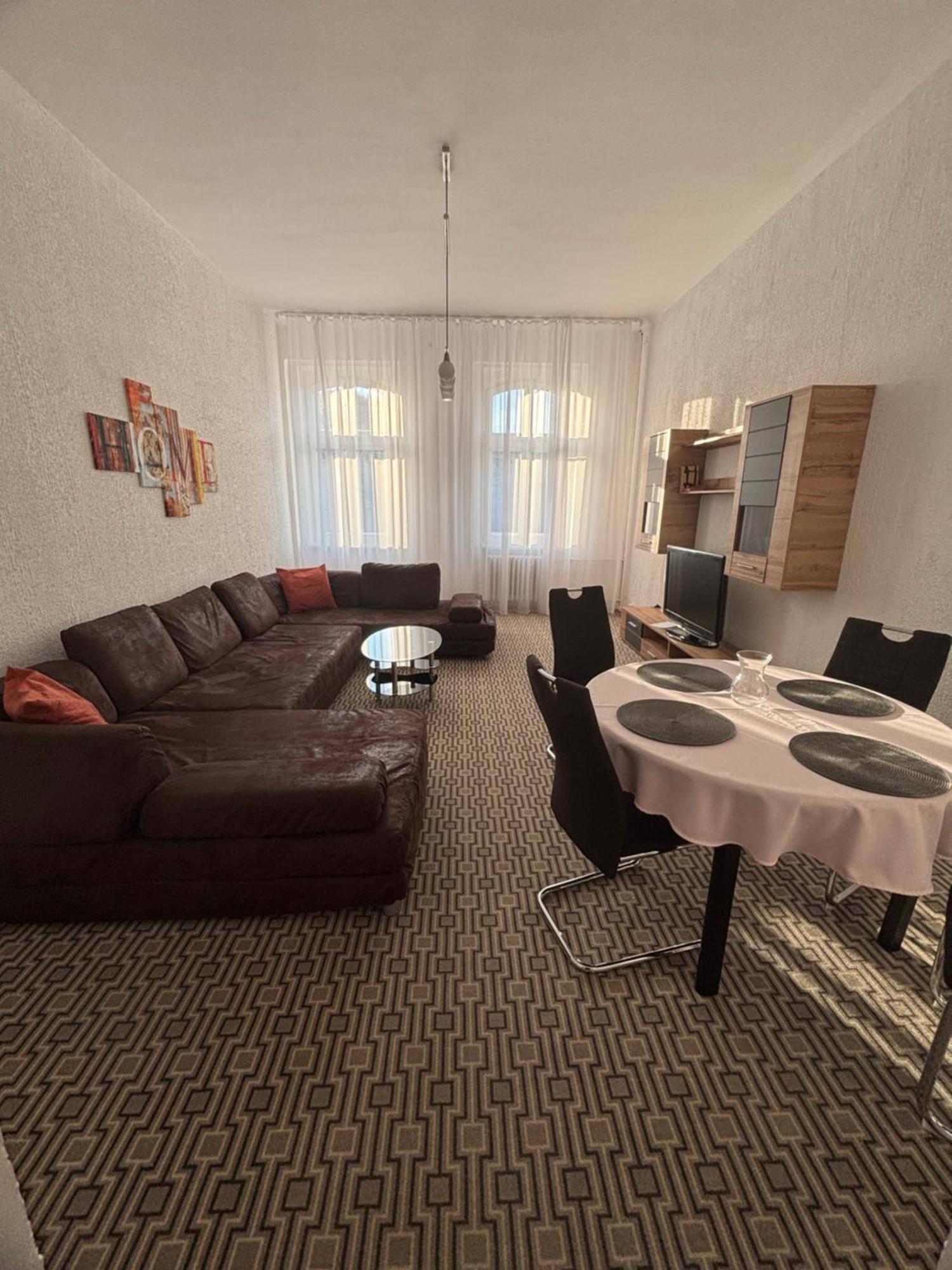 City Centre Apartment Demio Karlovy Vary Bagian luar foto