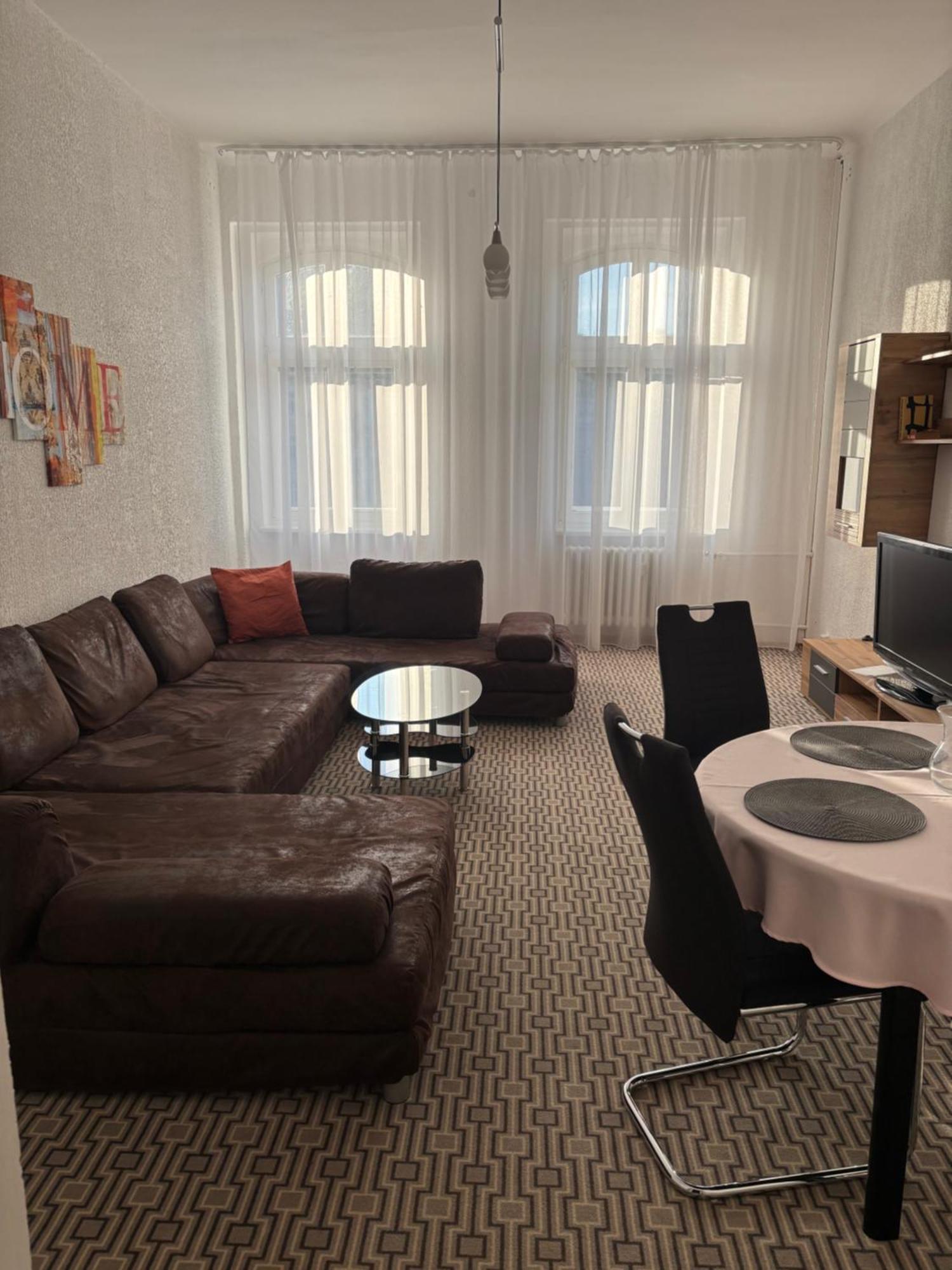 City Centre Apartment Demio Karlovy Vary Bagian luar foto