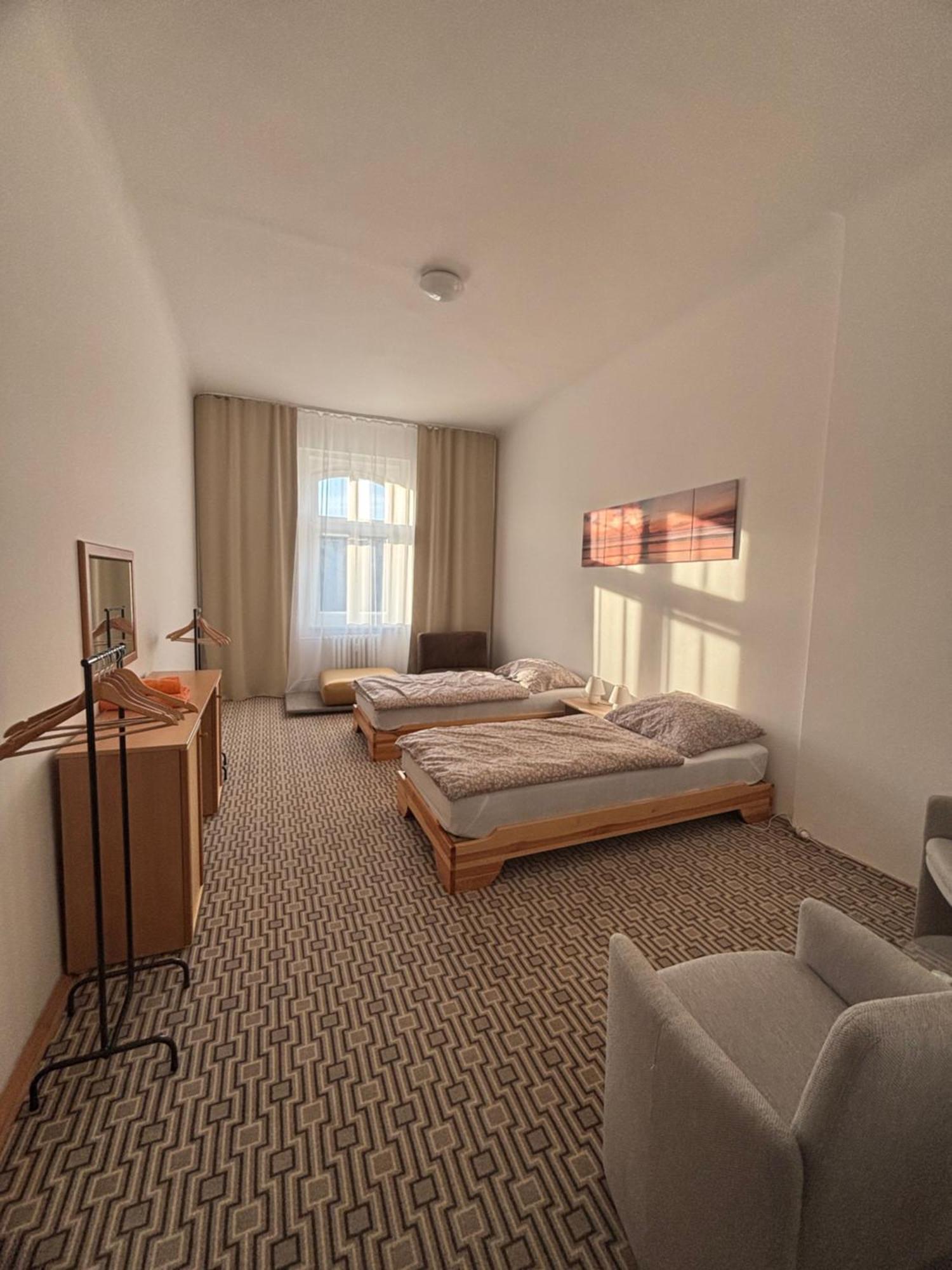 City Centre Apartment Demio Karlovy Vary Bagian luar foto