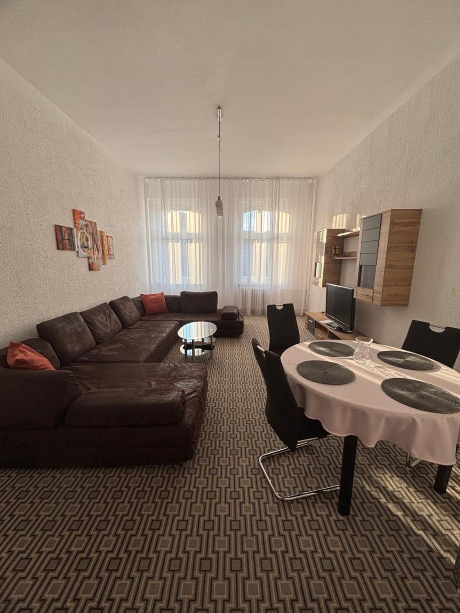 City Centre Apartment Demio Karlovy Vary Bagian luar foto