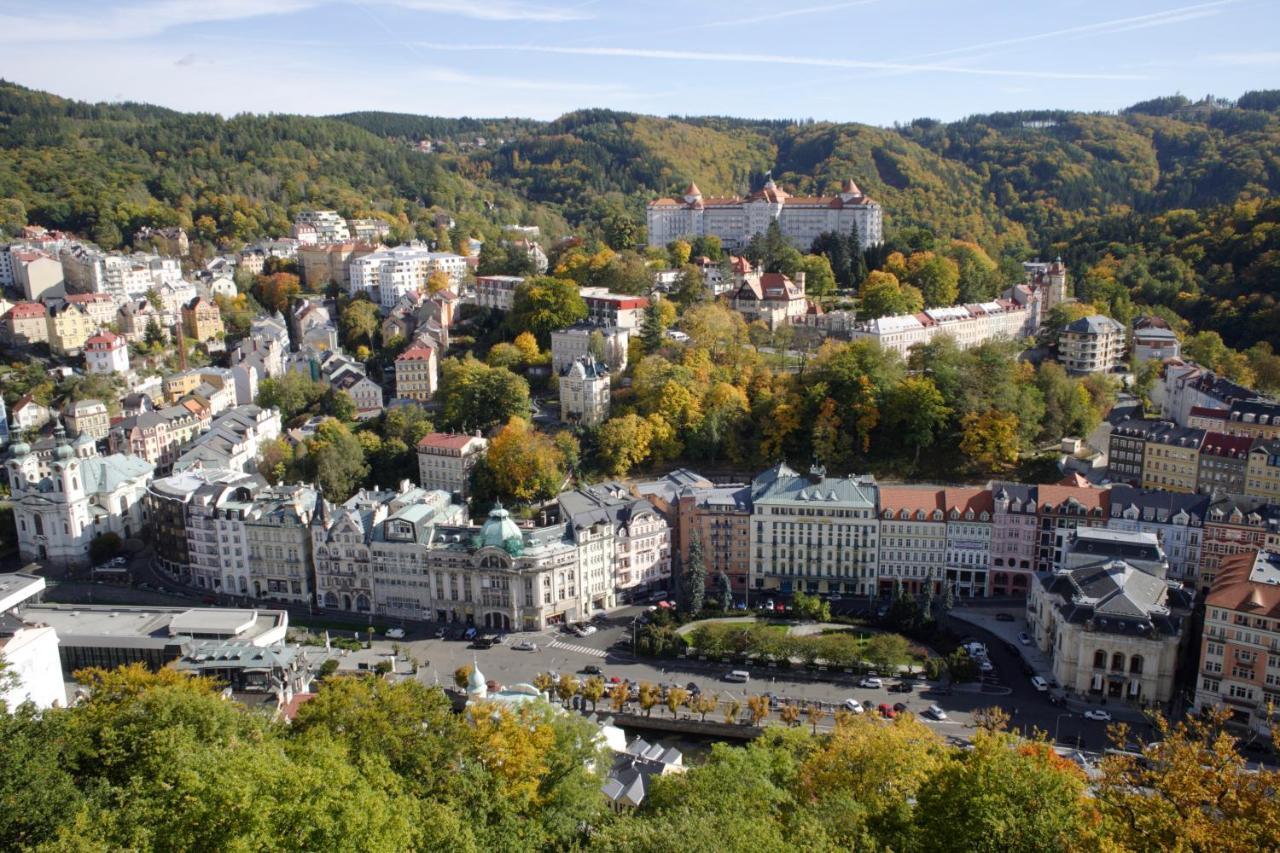 City Centre Apartment Demio Karlovy Vary Bagian luar foto
